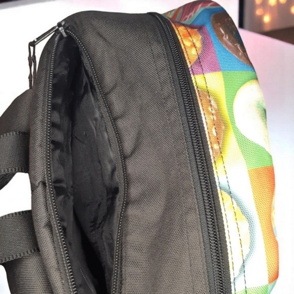 π©FUN DONUT BACKPACKπ© - Picture 3 of 7